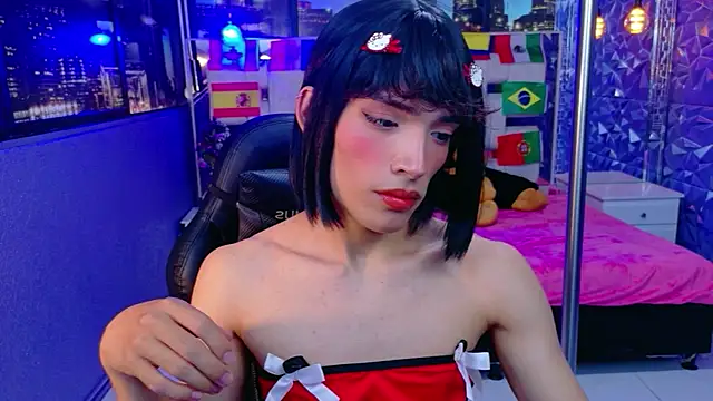 Snapshot of IsaacNovaa chatting on June 23, 2026, 8:07 pm IsaacNovaa online show from June 23, 2026, 8:07 pm