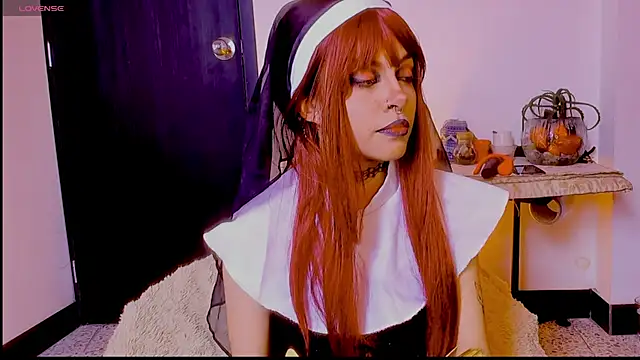 Snapshot of Nyxara- chatting on April 3, 2026, 7:12 pm Nyxara- online show from April 3, 2026, 7:12 pm