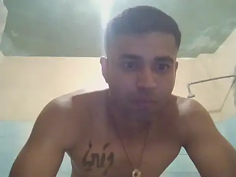 User 02  online show from June 19, 2026, 12:59 am