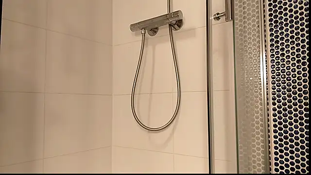 Snapshot of Luca_Sweet chatting on March 29, 2026, 8:31 pm Luca Sweet online show from March 29, 2026, 8:31 pm