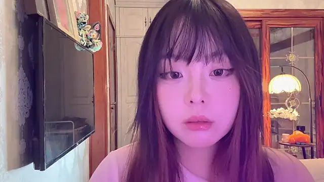 thelittlexx online show from May 1, 2026, 7:24 am