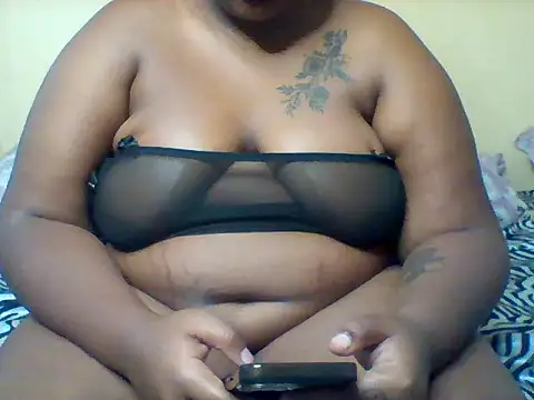 Snapshot of bunny_jay chatting on May 3, 2026, 6:52 am bunny jay online show from May 3, 2026, 6:52 am