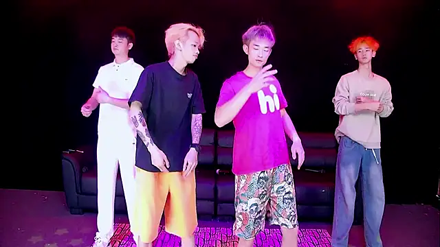 Gayboy-000001 online show from April 17, 2026, 12:19 pm