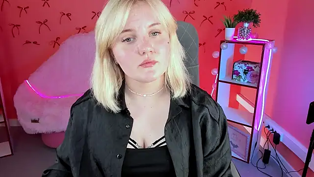 Snapshot of KathyBriggs chatting on March 26, 2026, 9:37 am KathyBriggs online show from March 26, 2026, 9:37 am