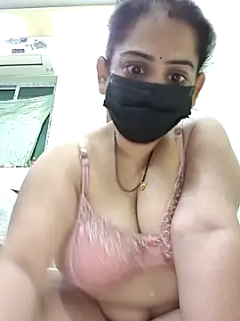 Snapshot of sonalidey5564 chatting on April 30, 2026, 2:01 pm sonalidey5564 online show from April 30, 2026, 2:01 pm