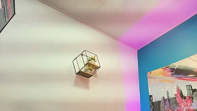 Snapshot of Luna_roose1 chatting on June 1, 2026, 12:40 pm Luna roose1 online show from June 1, 2026, 12:40 pm