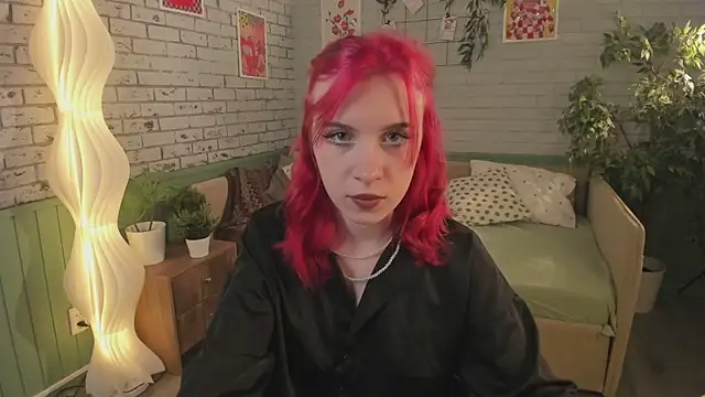 miraiakik online show from May 10, 2026, 8:58 pm