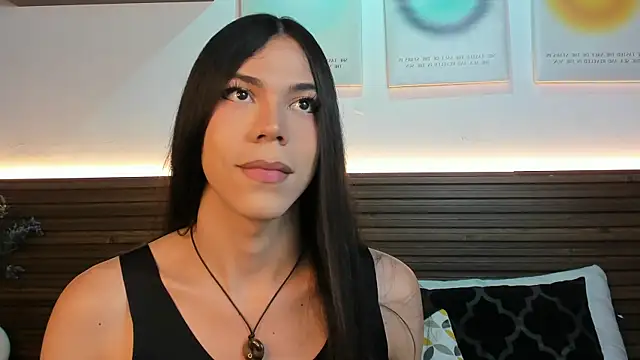 Snapshot of Sara_cutie_ chatting on April 17, 2026, 7:17 pm Sara cutie online show from April 17, 2026, 7:17 pm