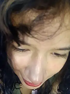 Yi Uzi online show from April 22, 2026, 5:58 pm
