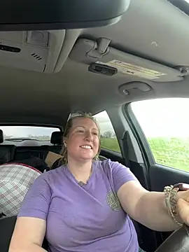 sweetkacibaby online show from April 23, 2026, 10:12 pm