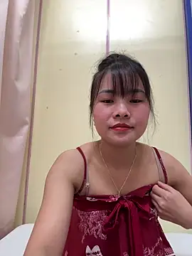 Snapshot of Naked-xx chatting on May 10, 2026, 10:42 am Naked-xx online show from May 10, 2026, 10:42 am