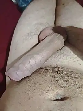 elsabandija696 online show from April 20, 2026, 3:31 am