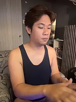 Snapshot of Titanryu chatting on April 30, 2026, 10:58 pm Titanryu online show from April 30, 2026, 10:58 pm