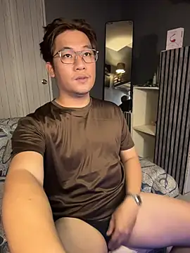 Snapshot of Titanryu chatting on June 30, 2026, 2:40 pm Titanryu online show from June 30, 2026, 2:40 pm