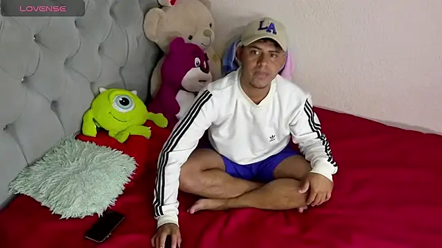 Zaym Liam online show from March 30, 2026, 10:44 pm