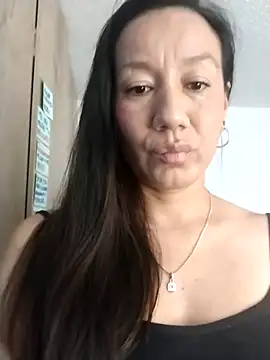 Snapshot of danna_tt chatting on July 12, 2026, 4:42 pm danna tt online show from July 12, 2026, 4:42 pm