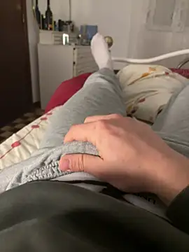 oliveira002 online show from March 26, 2026, 7:30 pm