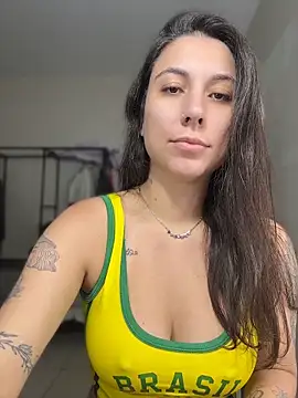 Snapshot of Carolzinhalux69 chatting on June 11, 2026, 4:16 pm Carolzinhalux69 online show from June 11, 2026, 4:16 pm