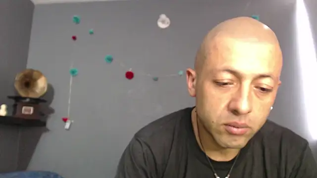 Snapshot of _bonnie_and_clyde chatting on June 30, 2026, 7:37 pm bonnie and clyde online show from June 30, 2026, 7:37 pm
