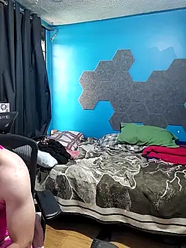 MachoPutito online show from February 17, 2025, 4:26 pm