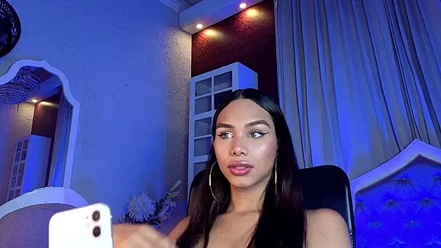 KristinaGriner online show from May 6, 2026, 4:08 am