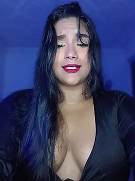 Snapshot of Kim_roussee chatting on May 6, 2026, 5:46 am Kim roussee online show from May 6, 2026, 5:46 am