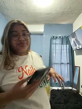 C1N09 online show from May 3, 2026, 6:03 pm