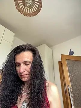 Snapshot of StellaMia263 chatting on July 14, 2026, 12:22 pm StellaMia263 online show from July 14, 2026, 12:22 pm