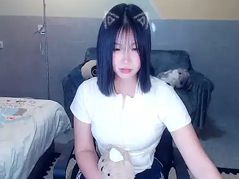 YangYang--baby online show from April 3, 2026, 2:48 pm