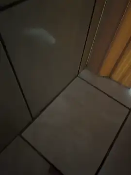 sfadinz online show from April 25, 2026, 4:26 pm