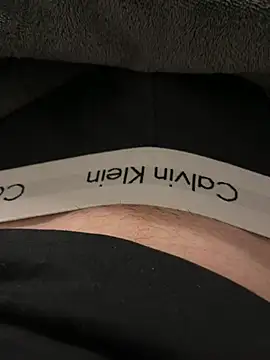 GoldenZeus0 online show from April 25, 2026, 8:28 pm