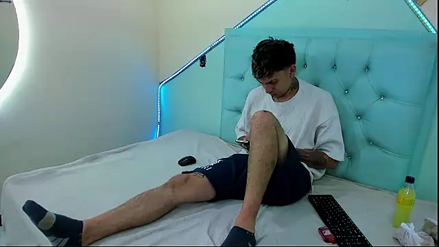 Max sstteel online show from April 2, 2026, 12:58 pm