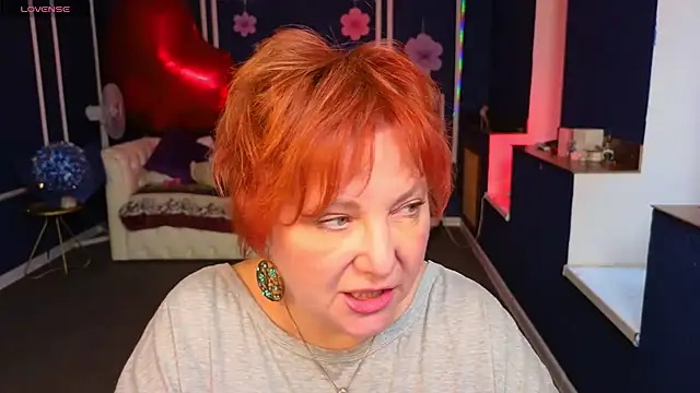 Snapshot of Kira_Kingslee chatting on April 22, 2026, 11:12 am Kira Kingslee online show from April 22, 2026, 11:12 am