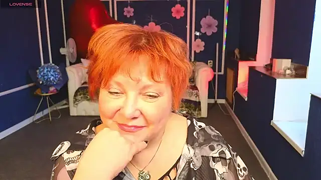 Snapshot of Kira_Kingslee chatting on April 23, 2026, 12:29 pm Kira Kingslee online show from April 23, 2026, 12:29 pm