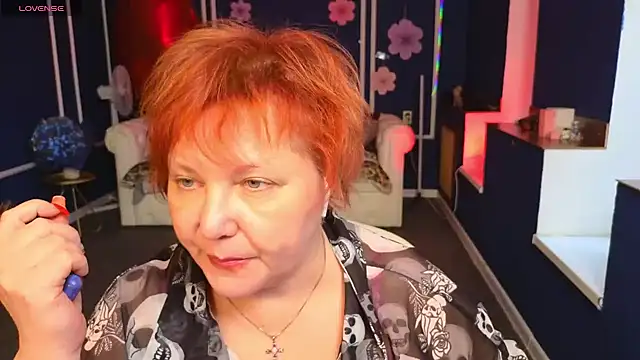 Snapshot of Kira_Kingslee chatting on April 27, 2026, 11:19 am Kira Kingslee online show from April 27, 2026, 11:19 am