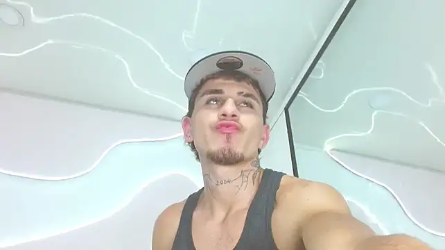 Snapshot of DanntheStiff chatting on June 22, 2026, 7:44 pm DanntheStiff online show from June 22, 2026, 7:44 pm