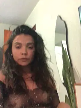 Christine luvv online show from April 7, 2026, 7:03 pm