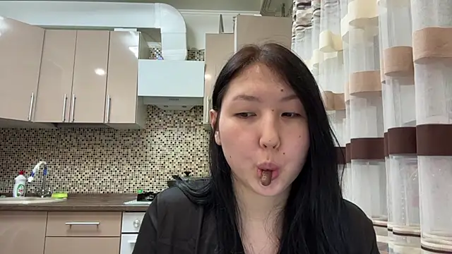 Snapshot of Ameliya_kim chatting on April 15, 2026, 9:04 pm Ameliya kim online show from April 15, 2026, 9:04 pm