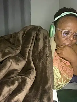 BoobsQueeen online show from July 28, 2026, 5:36 am