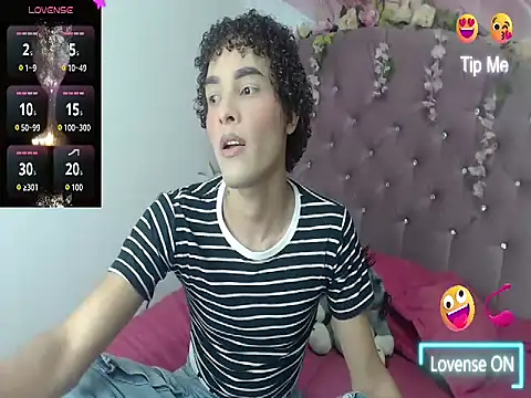 Snapshot of Nathaly_Sam chatting on May 20, 2026, 1:34 am Nathaly Sam online show from May 20, 2026, 1:34 am