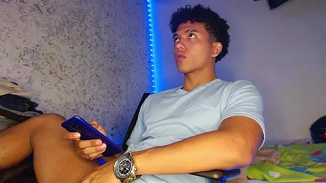 tonydesire  online show from April 26, 2026, 7:55 pm