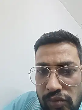 Snapshot of herochoclateboy chatting on May 19, 2026, 4:41 am herochoclateboy online show from May 19, 2026, 4:41 am