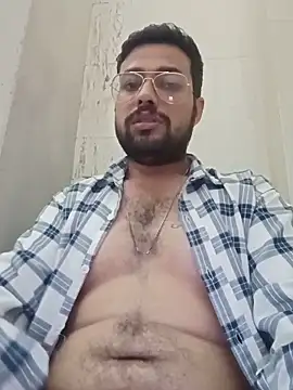 Snapshot of herochoclateboy chatting on May 29, 2026, 4:49 pm herochoclateboy online show from May 29, 2026, 4:49 pm