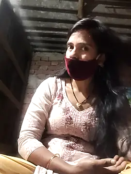 Snapshot of Pihu- chatting on May 3, 2026, 1:50 pm Pihu- online show from May 3, 2026, 1:50 pm