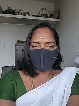 Snapshot of Tamil_Sangeetha chatting on May 29, 2026, 5:38 am Tamil Sangeetha online show from May 29, 2026, 5:38 am
