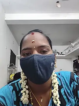 Snapshot of Tamil_Sangeetha chatting on June 6, 2026, 1:49 pm Tamil Sangeetha online show from June 6, 2026, 1:49 pm