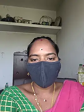 Snapshot of Tamil_Sangeetha chatting on June 30, 2026, 5:52 am Tamil Sangeetha online show from June 30, 2026, 5:52 am