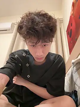 sexyboy-3525 online show from April 5, 2026, 2:14 pm