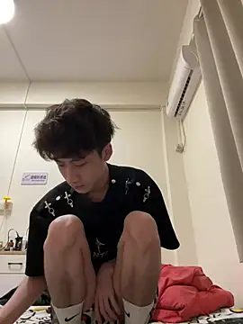 sexyboy-3525 online show from June 6, 2026, 3:55 am