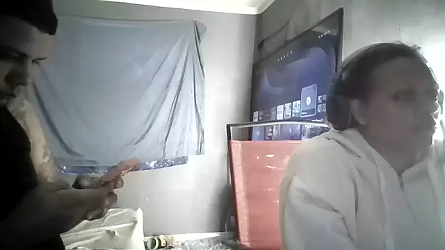 Snapshot of SHY_QUINN chatting on March 29, 2026, 9:04 pm SHY QUINN online show from March 29, 2026, 9:04 pm